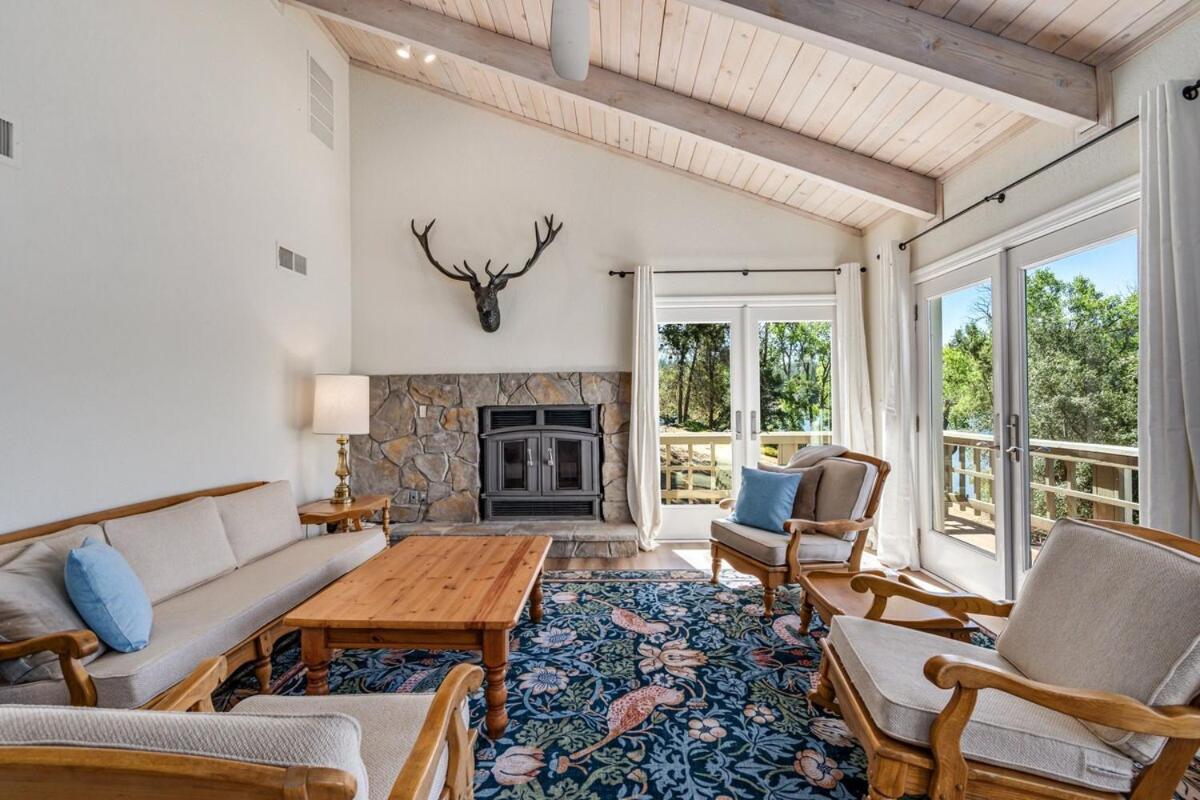 Lakefront With 180 Degree View Private Dock And Boats * Groveland