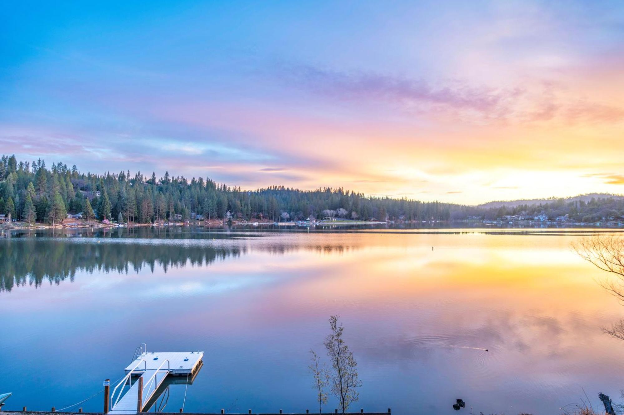 Lakefront With 180 Degree View Private Dock And Boats * Groveland